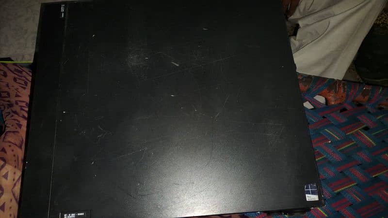 Lenovo ThinkStation P300