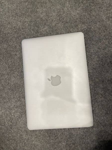 MacBook Air 13 10/10 condition Urgent sale