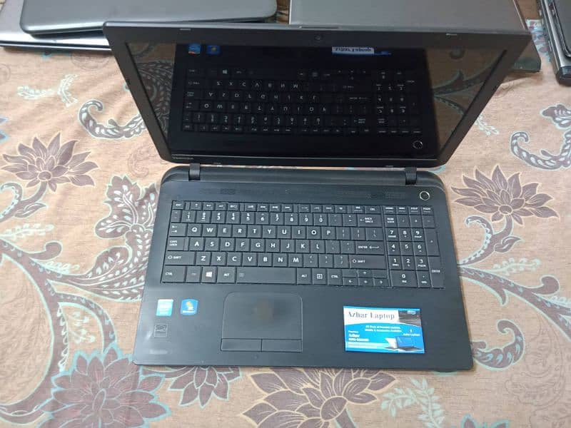 Toshiba 4th Generation AMD Slim Laptop Display 15.6 Numpadn