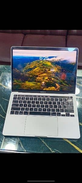 Mac book pro 2020 13.3