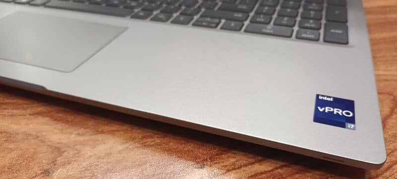 Dell precision 3570 (Ci7-12th Generation)