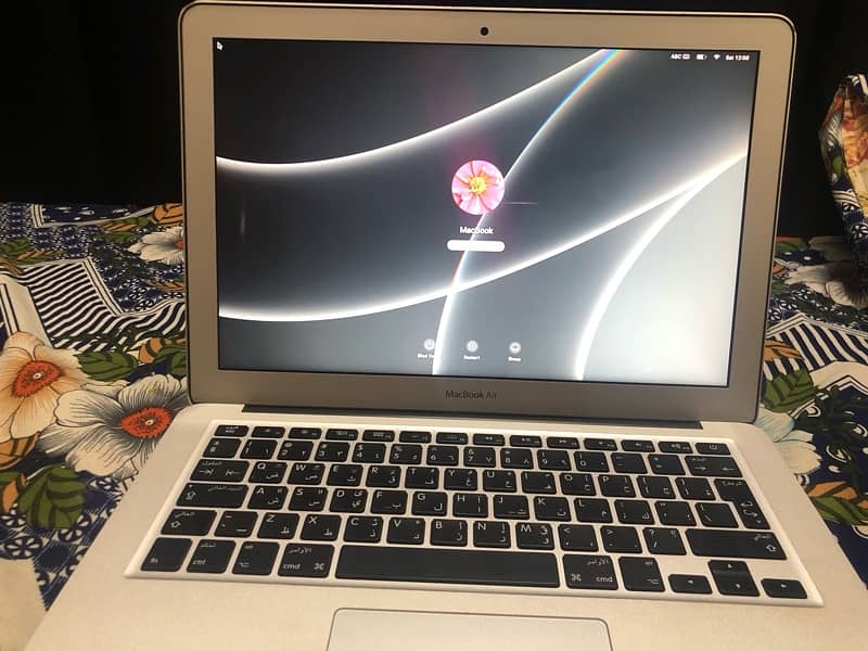 MacBook Air 2017 8/128