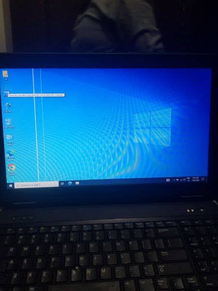 dell latitude E6540 8/256ss