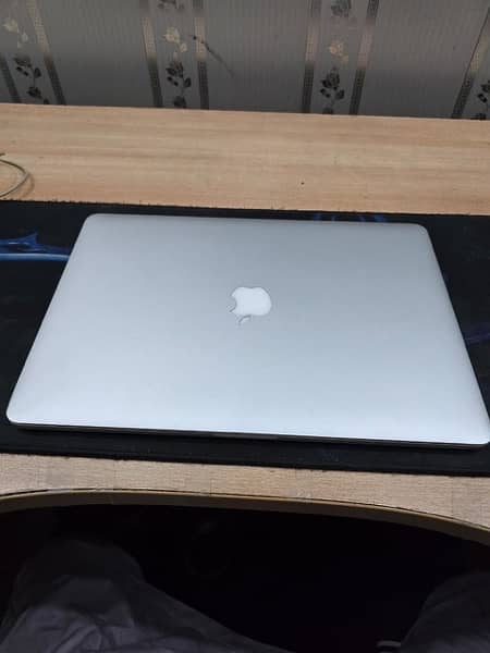 macbook pro 11.4 2015