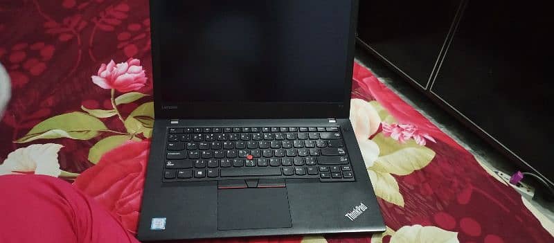 Lenovo Thinkpad 8 generations i5
