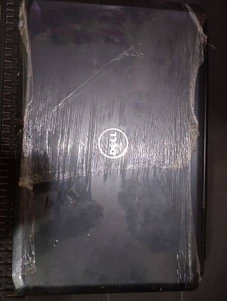 Dell laptop core i5 3rd generation 4GB Ram 256 GB SSD.