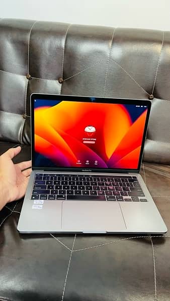 Macbook Pro 2020 M1 Chip 13”inch 16Gb Ram 1TBGb Ssd