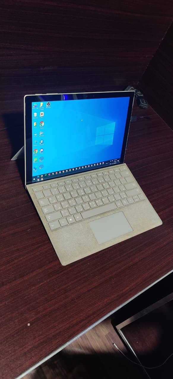 MICROSOFT SURFACE PRO LAPTOP WITH CHARGER FOR SALE