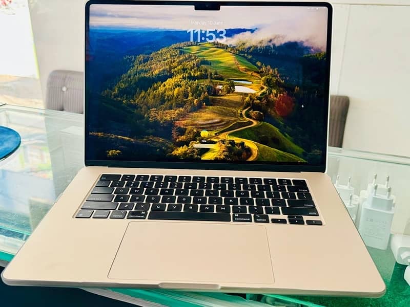 Macbook Air M2 2023 8/256GB