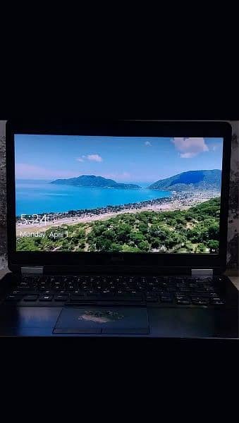 Dell Latitude E5470 ci5 6th 8GB 256 SSD
