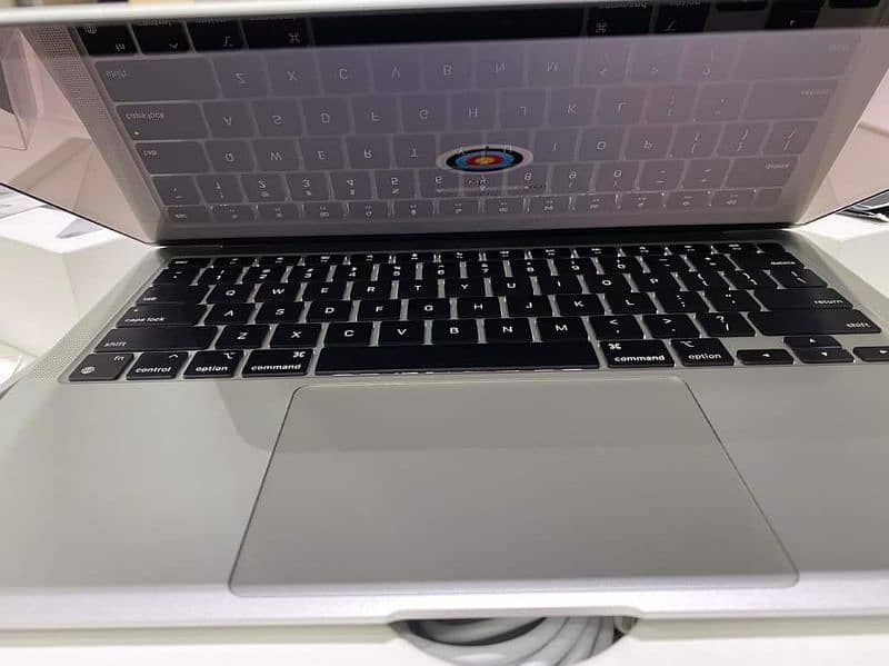 macbok m1chip 2020 for sale