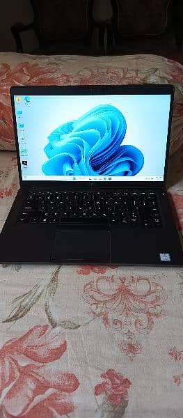 Dell Latitude Core i5 8th Generation 16/256 Touch screen Laptop