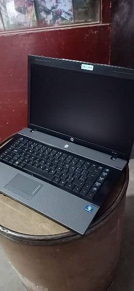HP 625 laptop AMD processor hai 4gb ram DDR 3 320gb hard disk