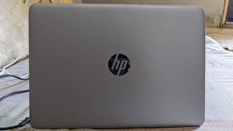 HP Elite Book 840 g3 core I-5 6th generation| ram 8 Gb SSD 256gb |