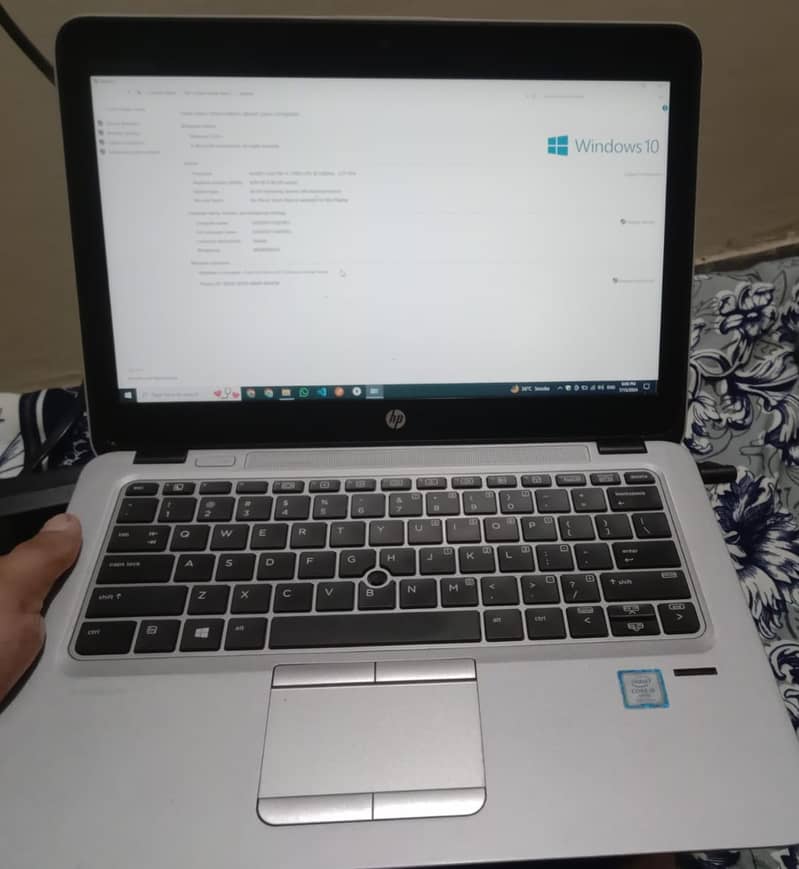 HP Elitebook 840 G4, Core i5 7th Generation ,8GB 256GB SSD 500GB Hdisk