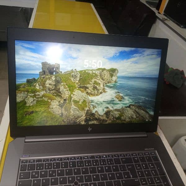 HP Zbook 17 g6