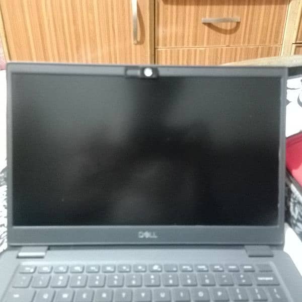 Dell Latitude 3410 - 13 inch with Full HD display
