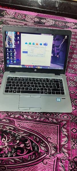 HP Elite book 840 16 256SSD