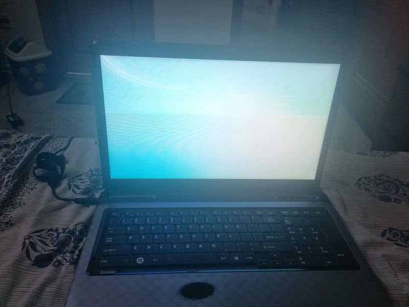 EXCHANGE POSSIBLE! TOSHIBA SATELLITE L775