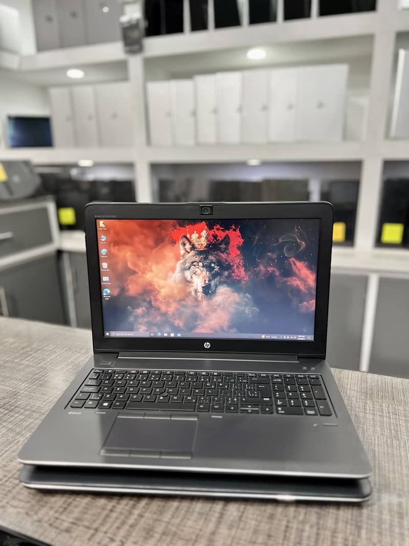 Hp Zbook 15 G3 04 GB Gpu Mobile Workstation