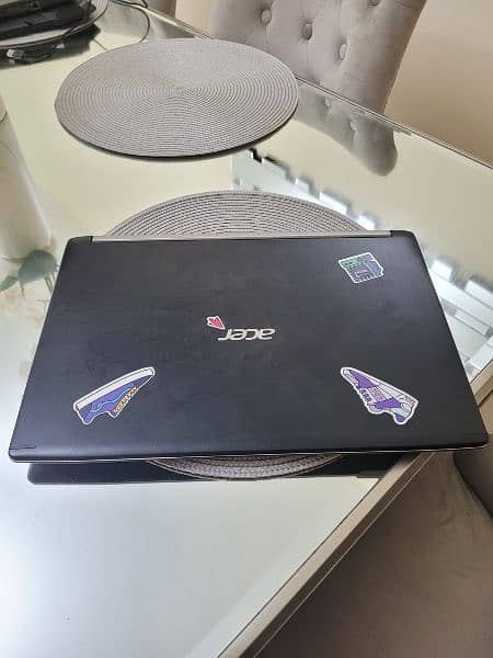 LAPTOP WORK AND GAMING LAPTOP