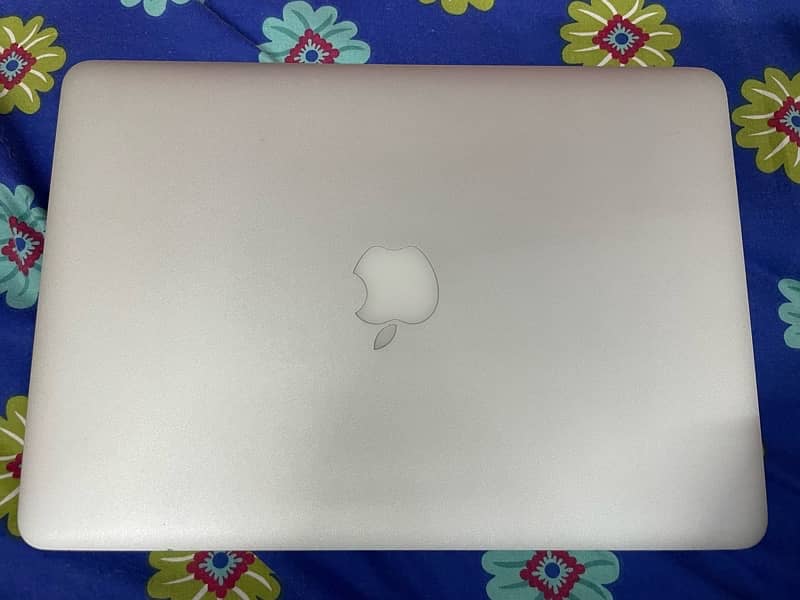 250 GB Mac Book Pro 2015.13 in