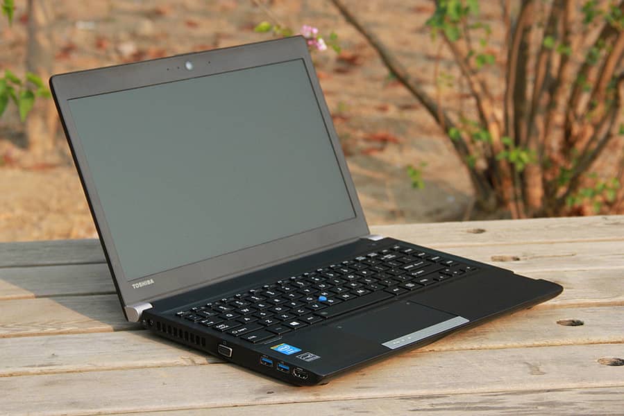 Toshiba portage r-30