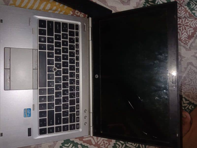 hp elitebook 8460p Accessories for Urgent sale