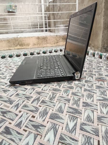 Toshiba i5 3rd