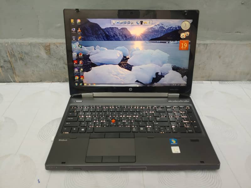 Hp Elitebook 8570w (i7 Quad 3rd 8GB 500GB)