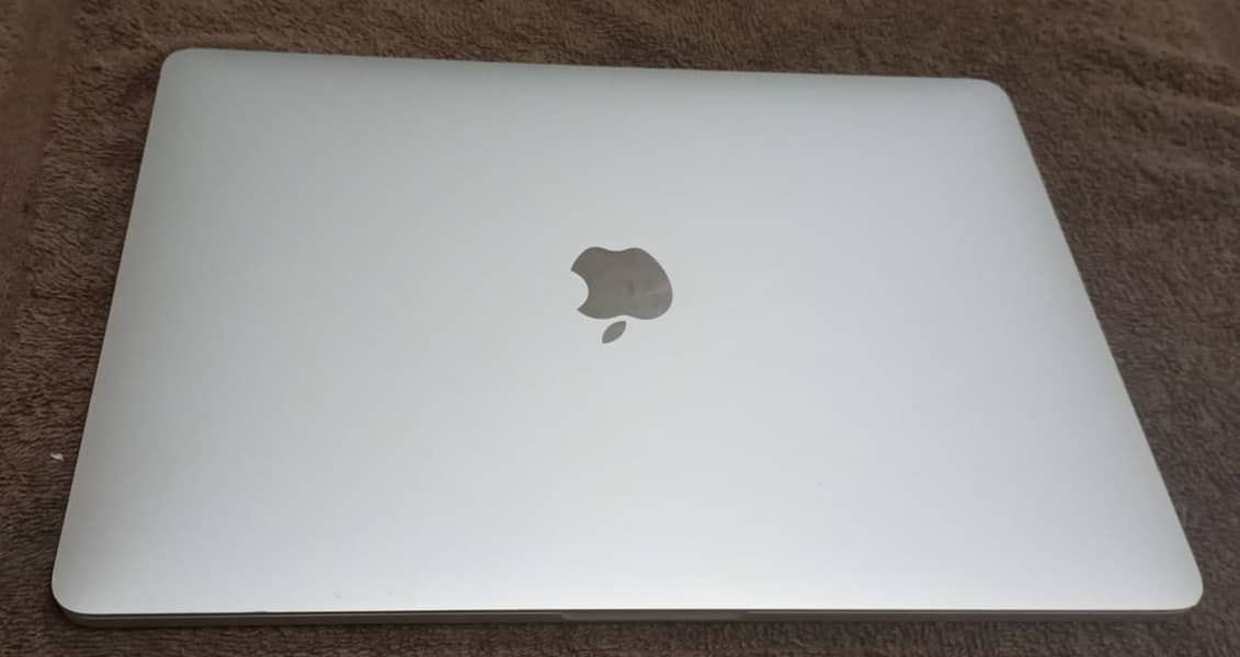 MacBook Pro 2016 Core i5 & i7 13 Inch Touch Bar