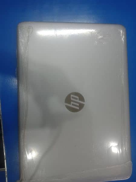 HP elite book 840 g3 i5 6th gen_10/10 condition_8gb ram 256gb rom