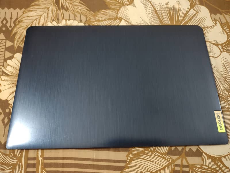 Lenovo IdeaPad 3 15IAU7 (Core i3-12th Gen)