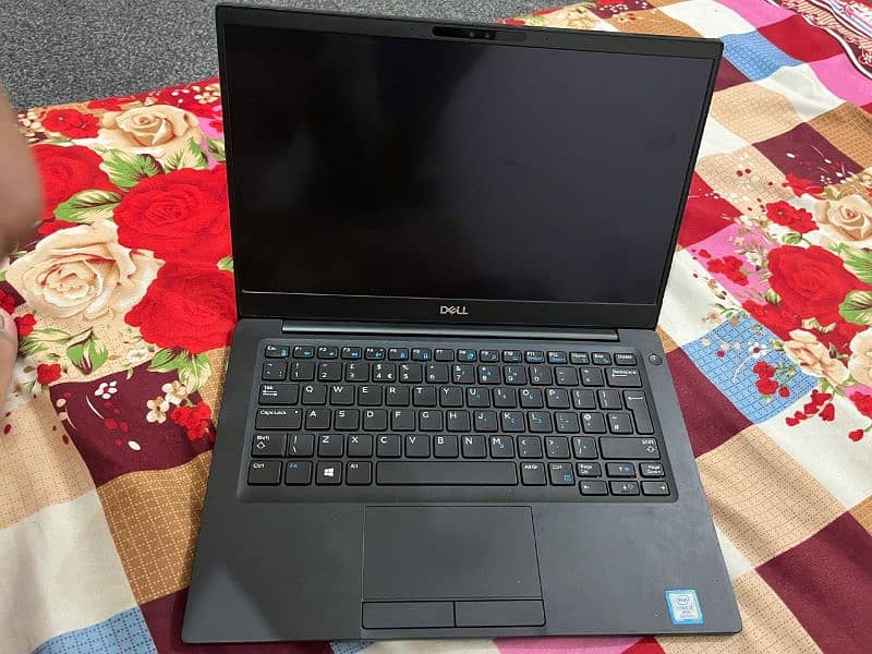 DELL core i7 8th generation, touch screen