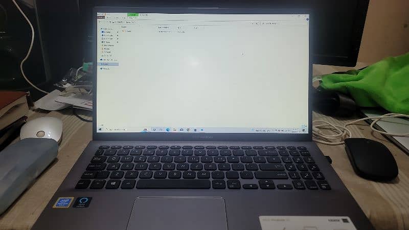 ASUS VIVOBOOK