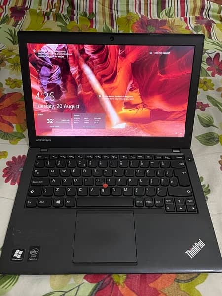 Lenovo Thinkpad X240 i5 4th Generation 4GB 128GB SSD Lush Condition