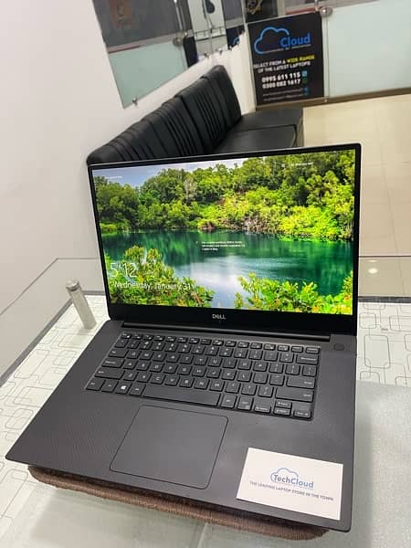 Dell Precision 5520 with Intel Xeon processor and 4gb Nvidia graphics
