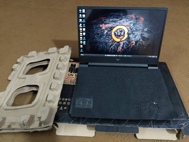 HP Victus Ryzen 5 - 7000 series