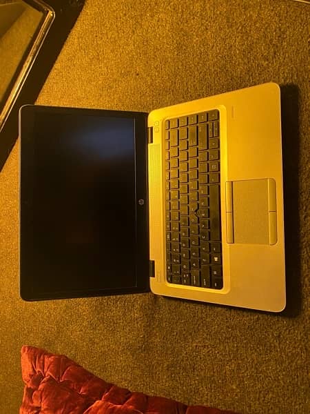 HP ELITEBOOK (mt43)