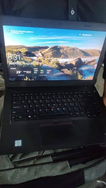 lenovo L460 8gb ram 256 gb ssd 14 inch screen