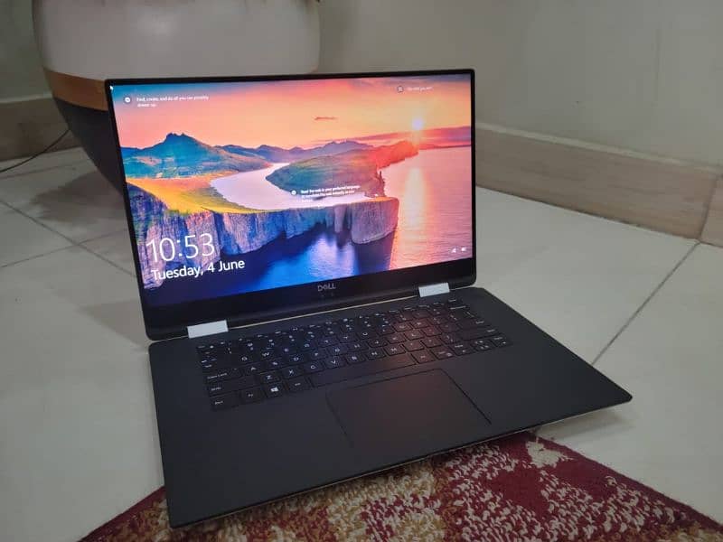 dell xps i7 8th gen Touchscreen 4k display