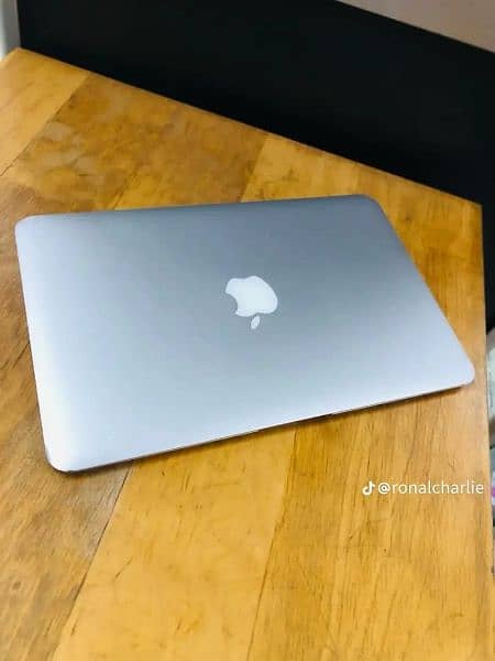 Macbook Air