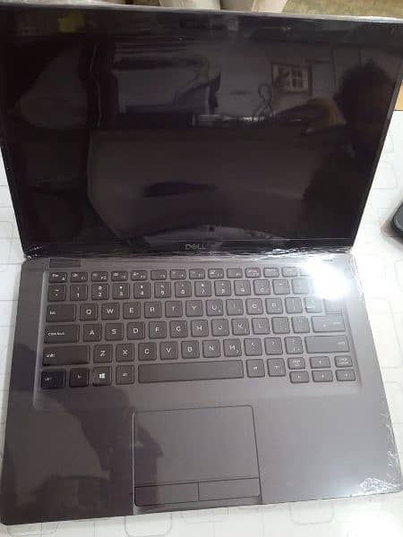 Dell 5400 8th gen toch led