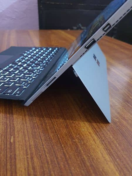 Microsoft Surface Pro 4
