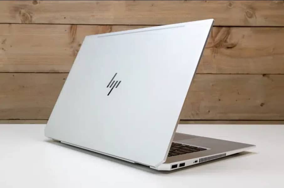 Laptop dell Core i7 '' Fresh Condition New ( apple i5 i3 dell )