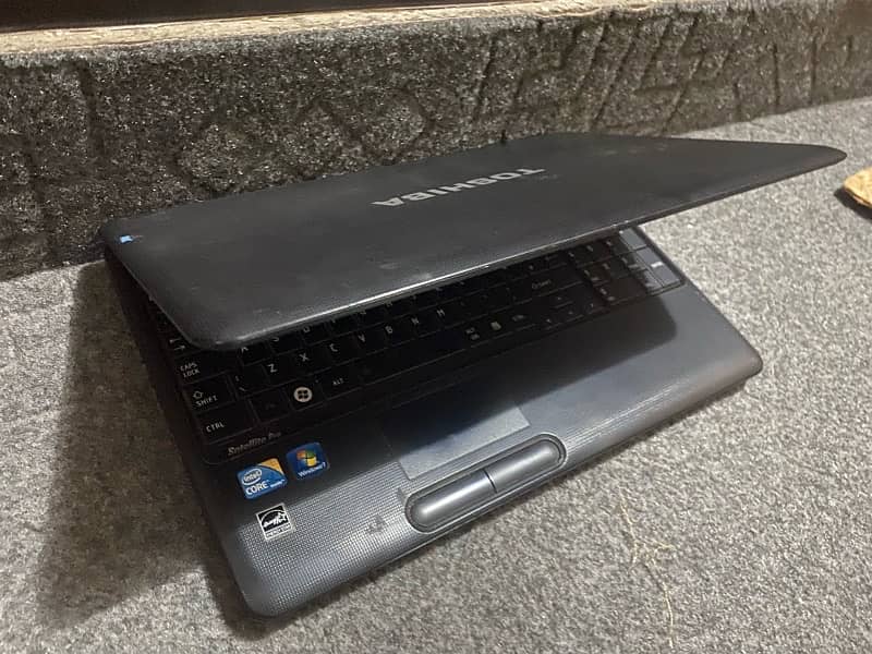 i3 1st Generation 4gb 500gb 10/10