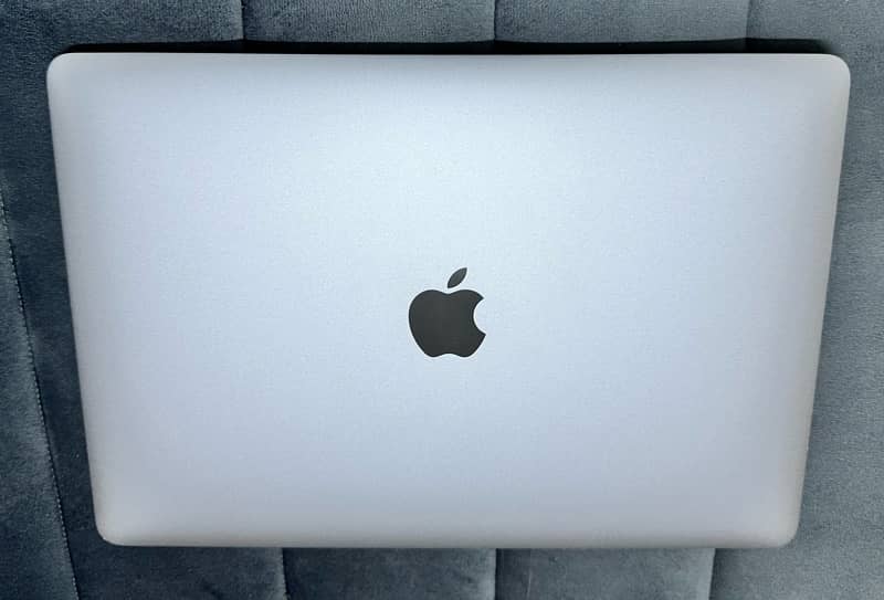 Macbook Pro 2019 (16/512Gb) Space Grey (53 Battery Cycles)