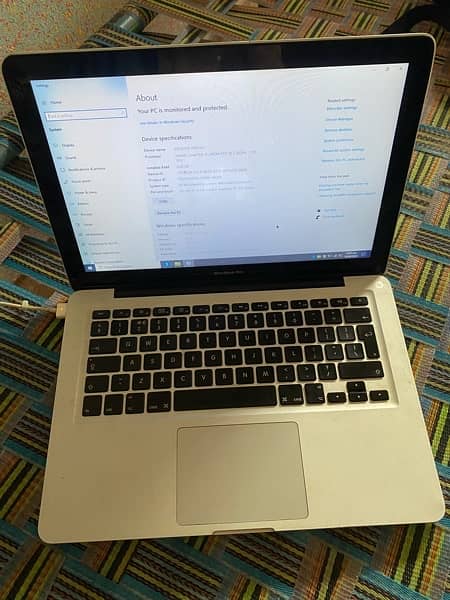 MacBook Pro 2012 model core i5 2nd gen