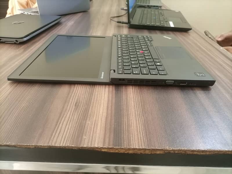 Lenovo X250 Core i5 5th Gen 8GB, 128GB SSD