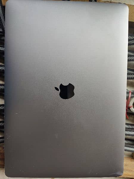MacBook Pro 2016 15 inch Core i7